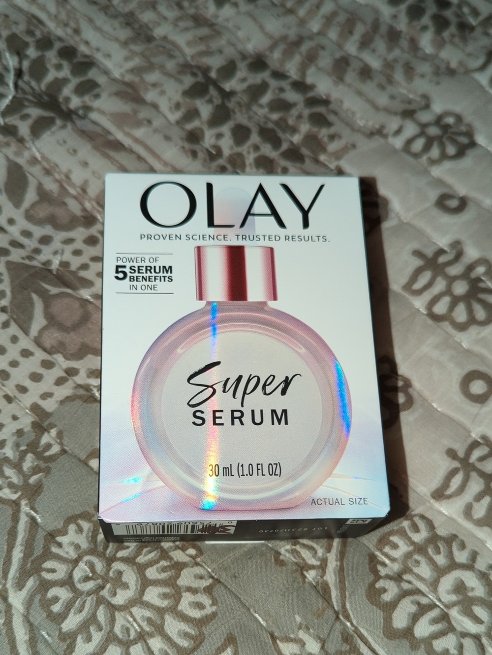 OLAY Super Serum - Pearl Pink & Rose Gold Packaging
